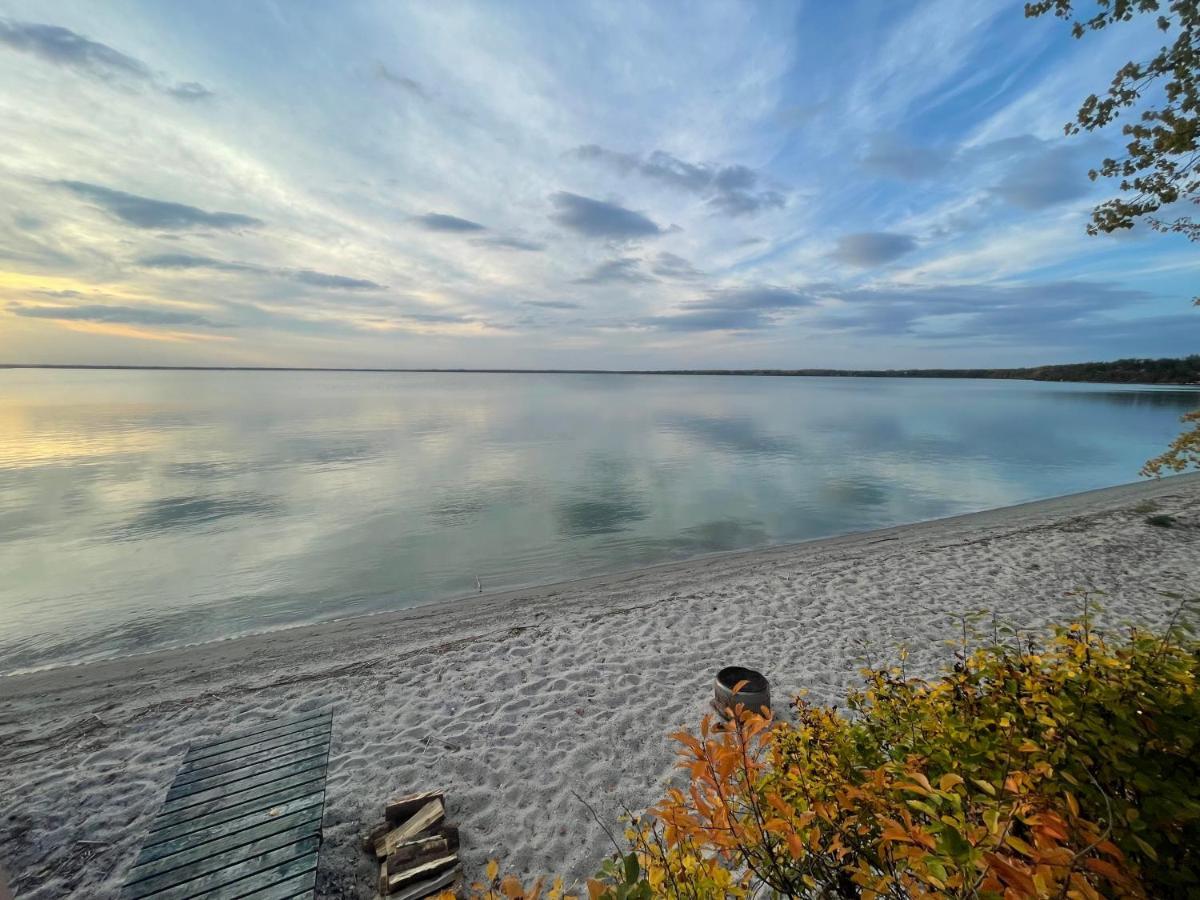 Ntj Moose Lake Cabin Bonnyville Екстер'єр фото