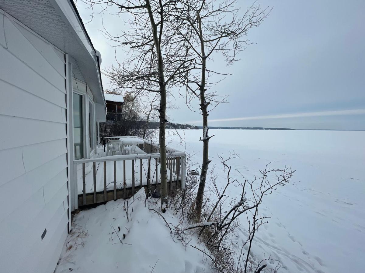Ntj Moose Lake Cabin Bonnyville Екстер'єр фото